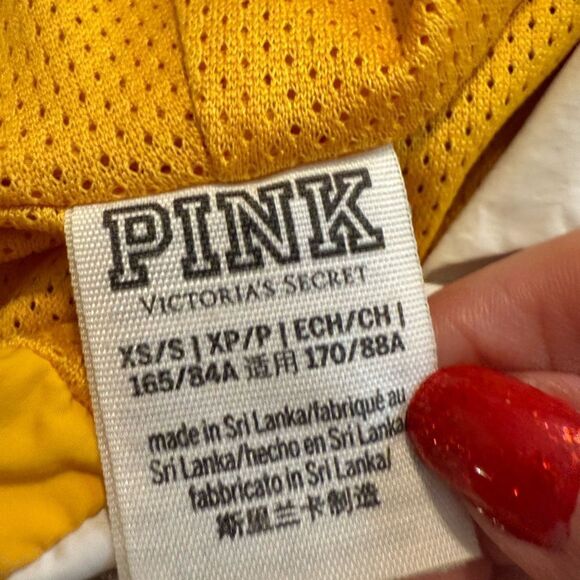 PINK size XS/S half button sunshine yellow and white rain jacket - Picture 9 of 11